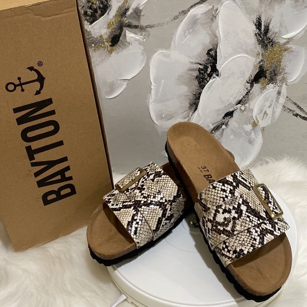 Bayton Leather Sandal - Picture 6 of 6